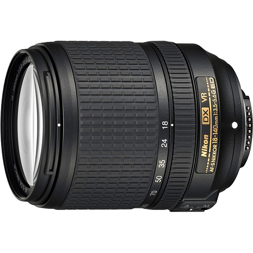 Зеркальная фотокамера Nikon D90 Kit 18-140 VR