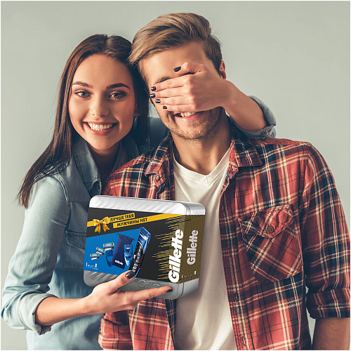 Gillette Подарочный набор (Gillette бритва-стайлер Styler, 3 сменных насадки, 2 сменные кассеты Proglide Power)