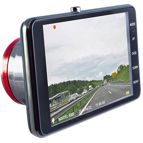 Автомобильный видеорегистратор Navitel R800