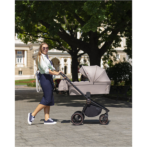 Коляска 2 в 1 Carrello Epica CRL-8510/1 Almond Beige (черн.рама)