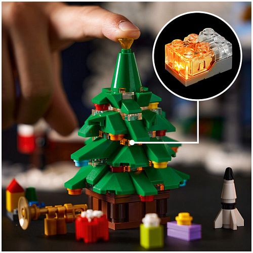 LEGO Creator Expert 10 Series В ожидании Санты 10293