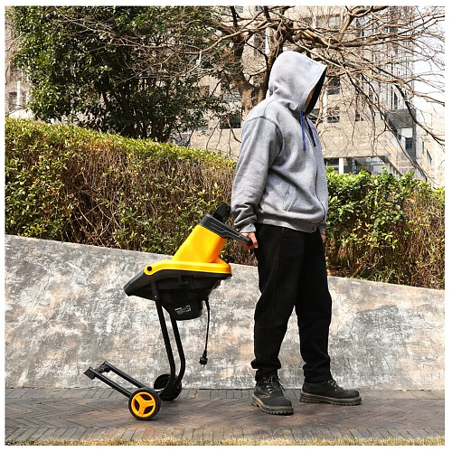 Садовый измельчитель Deko DKSH2700 085-2037