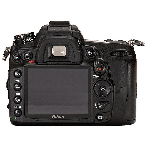 Зеркальная фотокамера Nikon D7000 Body