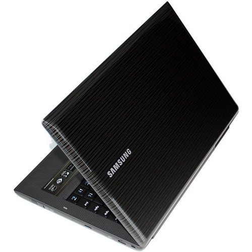 Ноутбук Samsung R425/JT01 AMD M320/2G/250G/HD5470/DVD/14/WiFi//Win7 HB