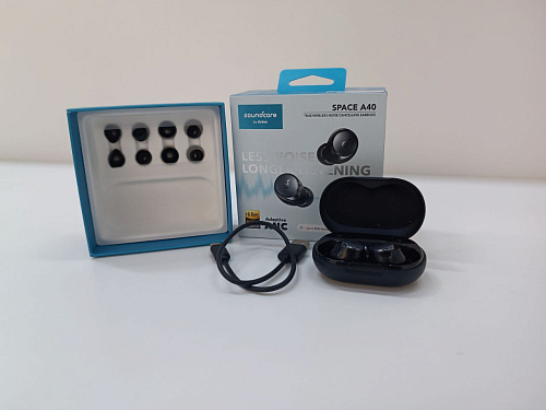 Bluetooth гарнитура Anker Soundcore Space A40 Black УЦЕНКА