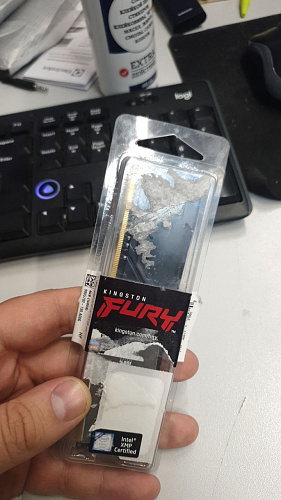 Модуль памяти DIMM 8Gb DDR4 PC25600 3200MHz Kingston Fury Beast Black (KF432C16BB/8) у