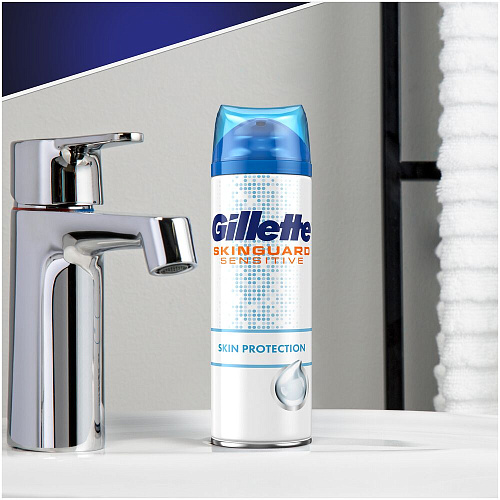 Gillette Гель для бритья Skinguard Sensitive для чувствительной кожи, 200 мл., 6 шт.