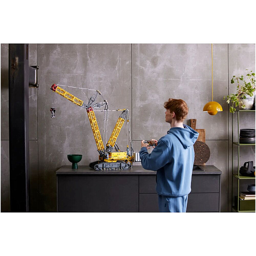 LEGO Technic Liebherr Crawler Crane LR 13000, 42146