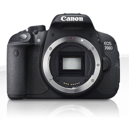 Зеркальная фотокамера Canon EOS 700D Kit 18-55 III
