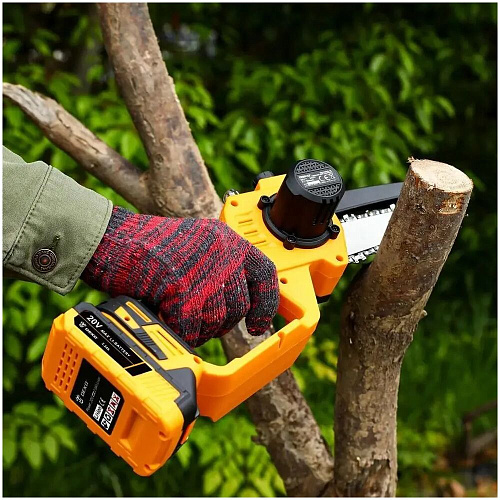 Аккумуляторная пила Deko DKCHS 20-6 PRO, 4" и 6", 20В, 2x2.2Ач, 2 шины и 2 цепи в кейсе 083-2012