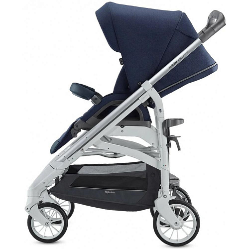 Прогулочная коляска Inglesina Trilogy на белом шасси Sailor Blue