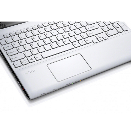 Ноутбук Sony Vaio SVE1512R1RW i5-3210M/4Gb/640Gb/DVD/AMD HD 7650 1G/WiFi/BT/cam/15.5"/Win8 White SVE1512R1R/W
