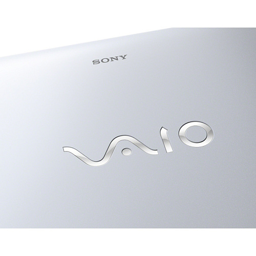 Ноутбук Sony Vaio SVE1512R1RW i5-3210M/4Gb/640Gb/DVD/AMD HD 7650 1G/WiFi/BT/cam/15.5"/Win8 White SVE1512R1R/W