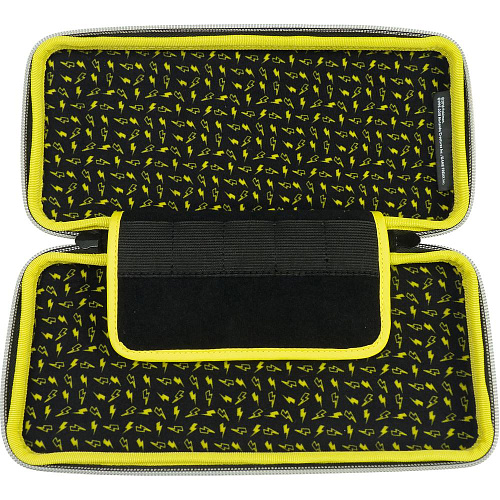 Защитный алюминиевый чехол Hori (Pikachu) для консоли Switch (NSW-132U)