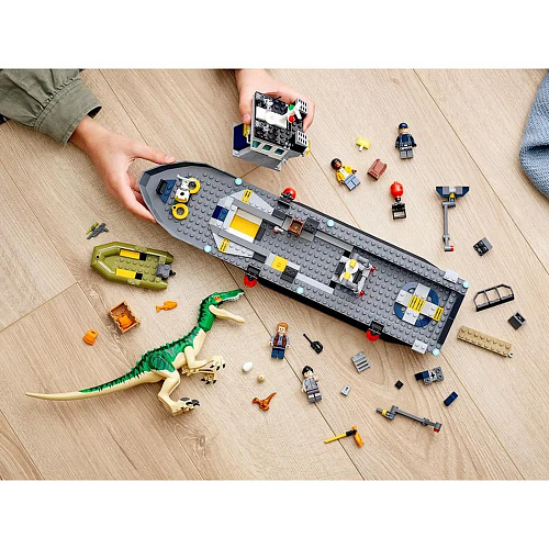LEGO Jurassic World Побег барионикса на катере 76942