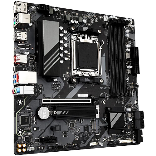 Материнская плата Gigabyte B650M K Socket-AM5 AMD B650 4xDDR5, 4xSATA3, RAID, 2xM.2, 1xPCI-E16x, 1xUSB3.2, 1xUSB3.2 Type C, DP, HDMI, 2.5Glan, mATX Ret