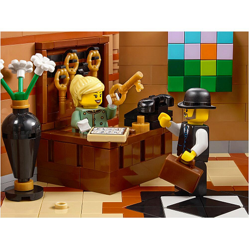 LEGO Icons Бутик-отель 10297