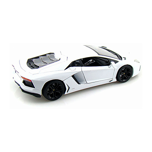 Bburago 1:18 Машина Lamborghini Aventador LP700-4 металл.(белый) 18-11033