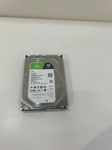 Внутренний жесткий диск 3,5" 2Tb Seagate (ST2000DM008) 256Mb 7200rpm SATA3 Barracuda УЦЕНКА