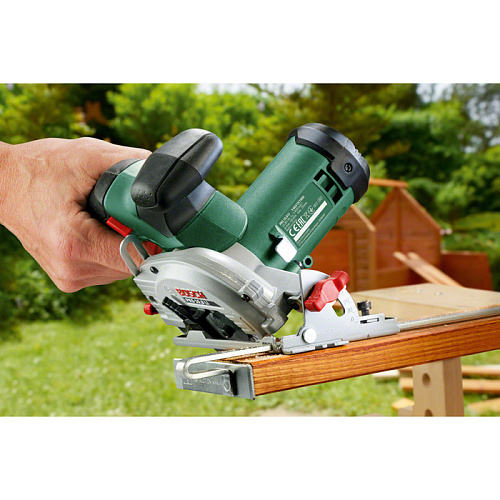 Аккумуляторная дисковая пила Bosch PKS 10,8 LI 2.0Ah x1 06033C7000