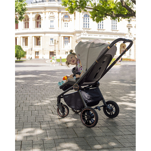 Коляска 2 в 1 Carrello Epica CRL-8510/1 Almond Beige (черн.рама)