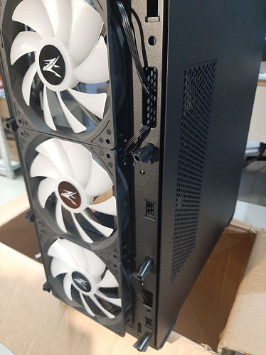 Корпус ATX Miditower Zalman Z10 Plus Black УЦЕНКА