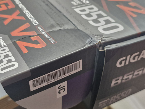 Материнская плата Gigabyte B550 Gaming X V2 B550 Socket AM4 4xDDR4, 4xSATA3, RAID, 2xM.2, 2xPCI-E16x, 4xUSB3.2, DVI-D, HDMI, Glan, ATX УЦЕНКА