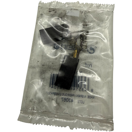 Комплект графитовых щеток BOSCH OEM 1617014135/AS (Комплект = 2 шт.) 1120J