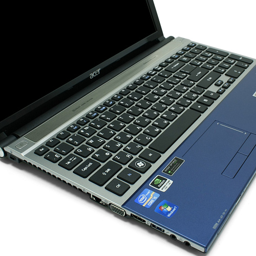 Ноутбук Acer Aspire TimeLineX 5830TG-2314G50Mnbb Core i3 2310/4Gb/500Gb/DVD/BT/GF 540 1g/15.6"HD/W7HP 64