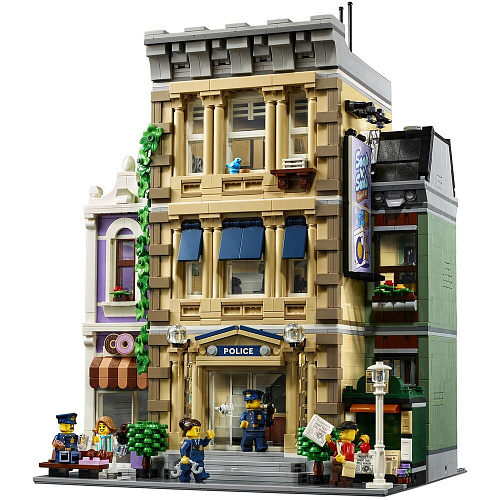 LEGO Icons Полицейский участок 10278 УЦЕНКА