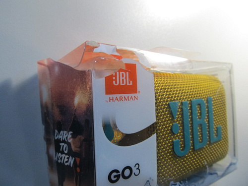 Портативная bluetooth-колонка JBL Go 3 Yellow УЦЕНКА