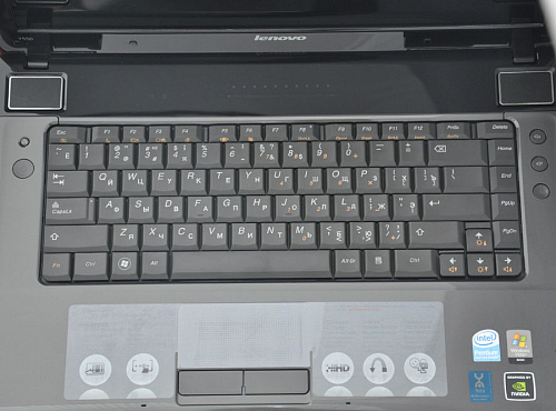 Ноутбук Lenovo IdeaPad Y550-4KC-B T4300/3Gb/250Gb/GT240M 1GB/15.6"/WiFi/BT/Cam/Win7 HB