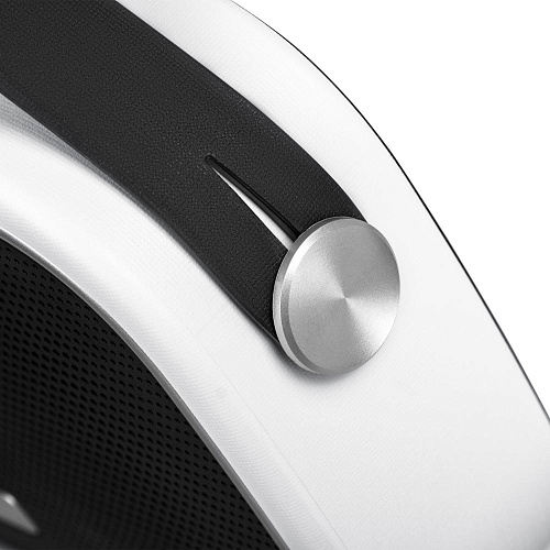 Портативная bluetooth-колонка Digma S-24 White