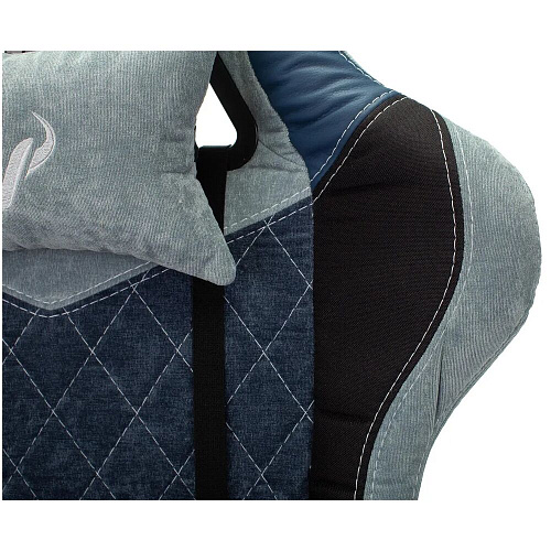Кресло для геймера Zombie VIKING 7 KNIGHT Fabric голубой ткань/эко.кожа с подголов. крестов. металл
