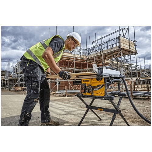 Распиловочный станок DeWalt DWE7485