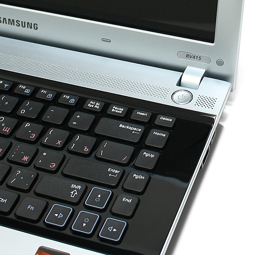 Ноутбук Samsung RV415/S01 E350/2G/320G/DVD/6470 512Mb/14.0/WiFi/BT/Cam/Win7 HB64 silver/Black