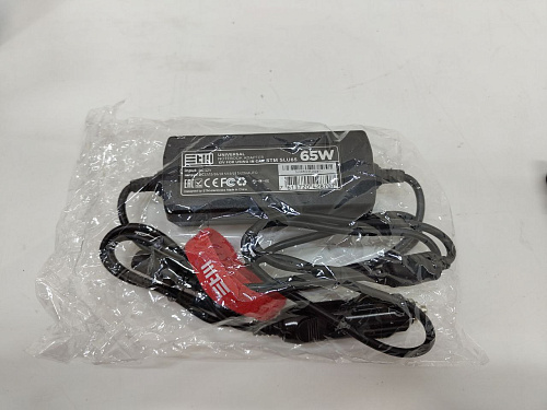 Адаптер питания STM автомобильный для ноутбуков SLU65, 65W, USB (2.1A) Slim design УЦЕНКА