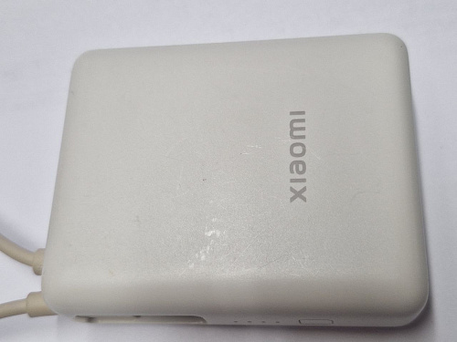 Внешний аккумулятор Xiaomi 33W Power Bank 10000mAh (Integrated Cable) Tan УЦЕНКА