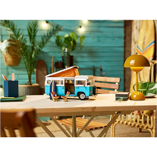 LEGO Icons Фургон Volkswagen T2 Camper 10279