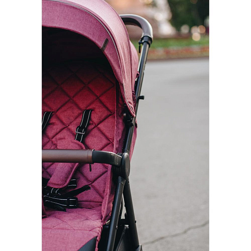 Прогулочная коляска Carrello Bravo CRL-8512 Chili Red
