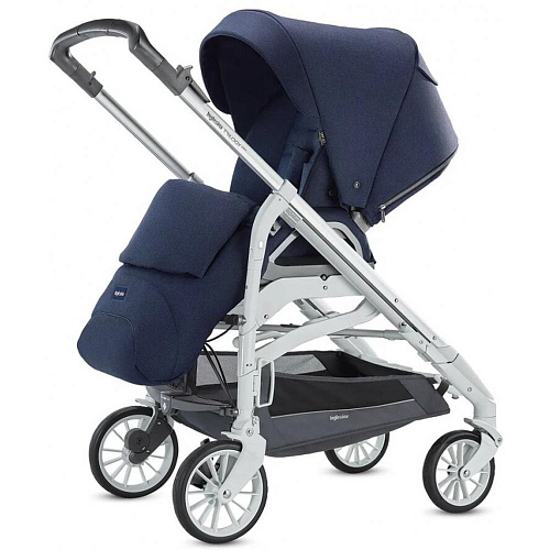 Прогулочная коляска Inglesina Trilogy на белом шасси Sailor Blue